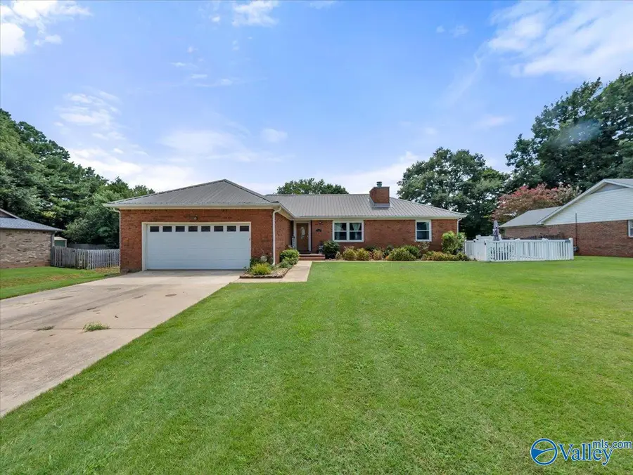 228 Pin Oak Drive, Madison, AL 35758 - #2