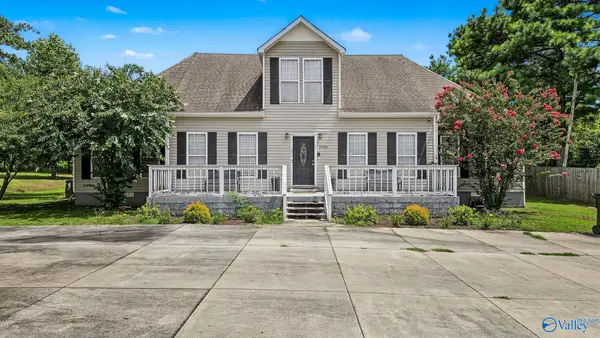 6499 Old Railroad Bed Road, Toney, AL 35773