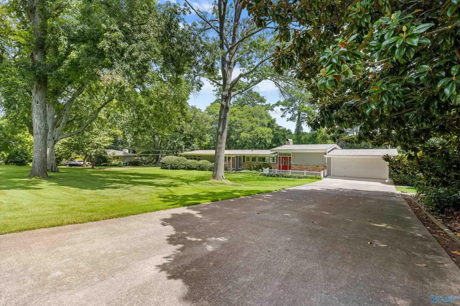 507 Glencoe Road Se, Huntsville, AL 35802 - #2