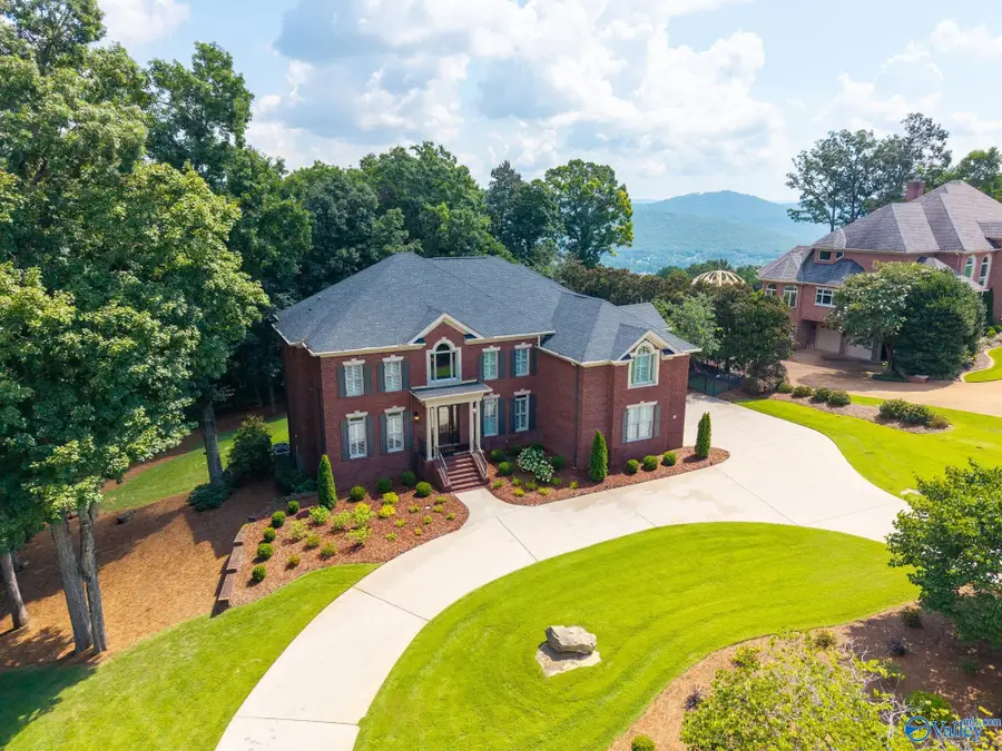 13 Asbury Road, Huntsville, AL 35801 - #3