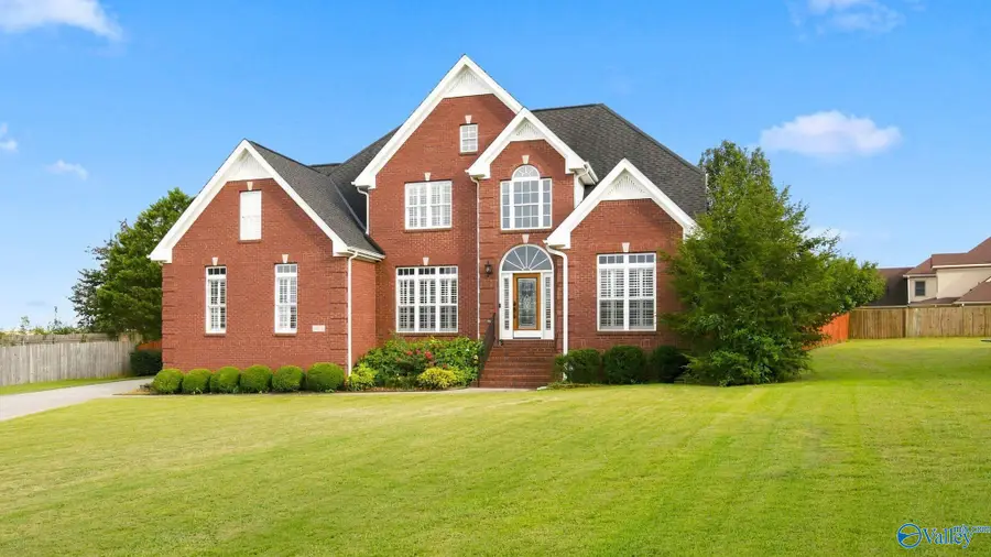 102 Cashions Court, Hazel Green, AL 35750 - #2