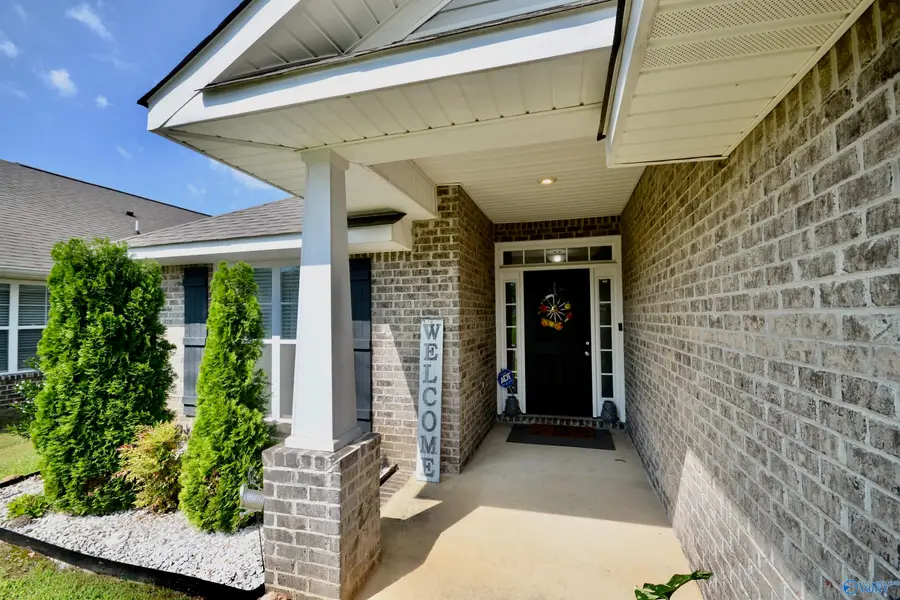 106 Brooklawn Drive, Harvest, AL 35749 - #2