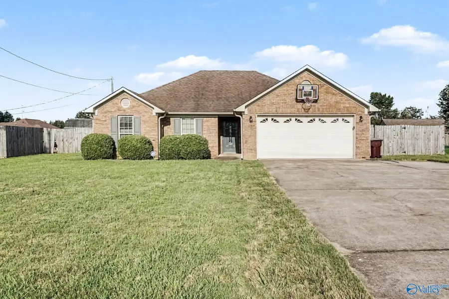 20448 Johnson Road, Athens, AL 35613 - #2