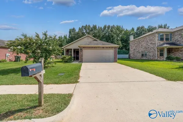 140 Bermuda Lakes Drive, Meridianville, AL 35759