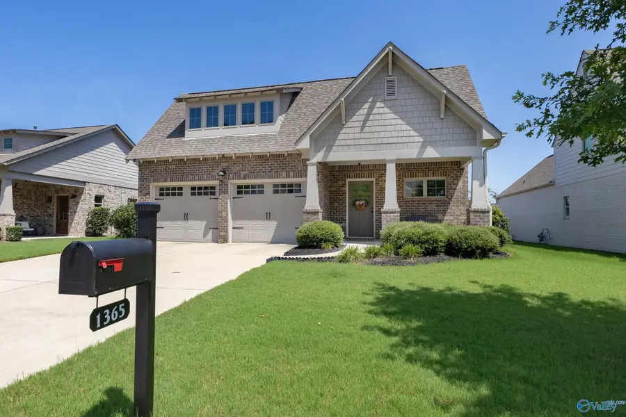 1365 Woodridge Place, Gardendale, AL 35071 - #3