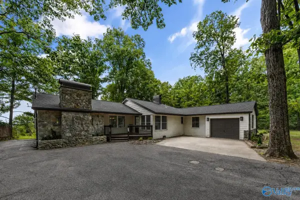3404 Panorama Drive, Huntsville, AL 35801