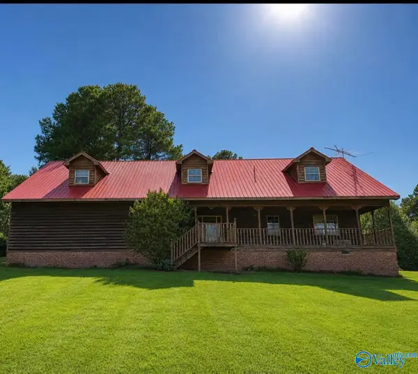 3893 County Road 107, Fort Payne, AL 35967