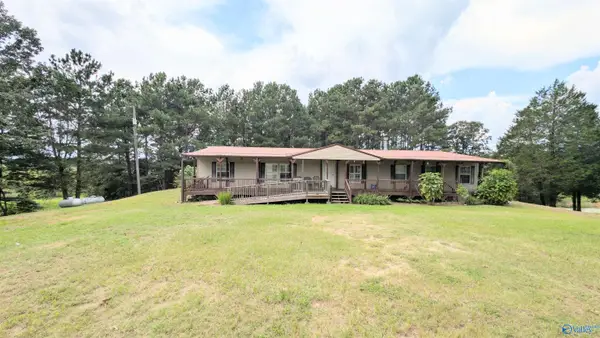 583 Simpsons Bend Road, Ohatchee, AL 36271