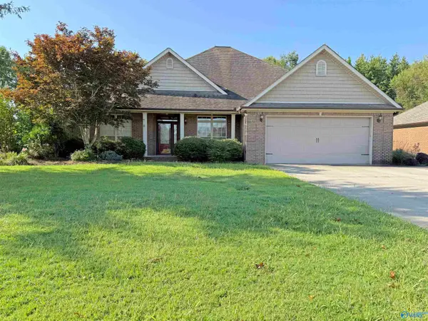 22880 Big Oak Drive, Athens, AL 35613