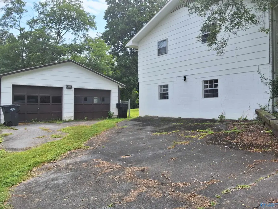 501 35th Street Ne, Fort Payne, AL 35967 - #2