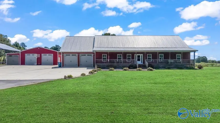 3439 Oneonta Cut-off Road, Albertville, AL 35950 - #3