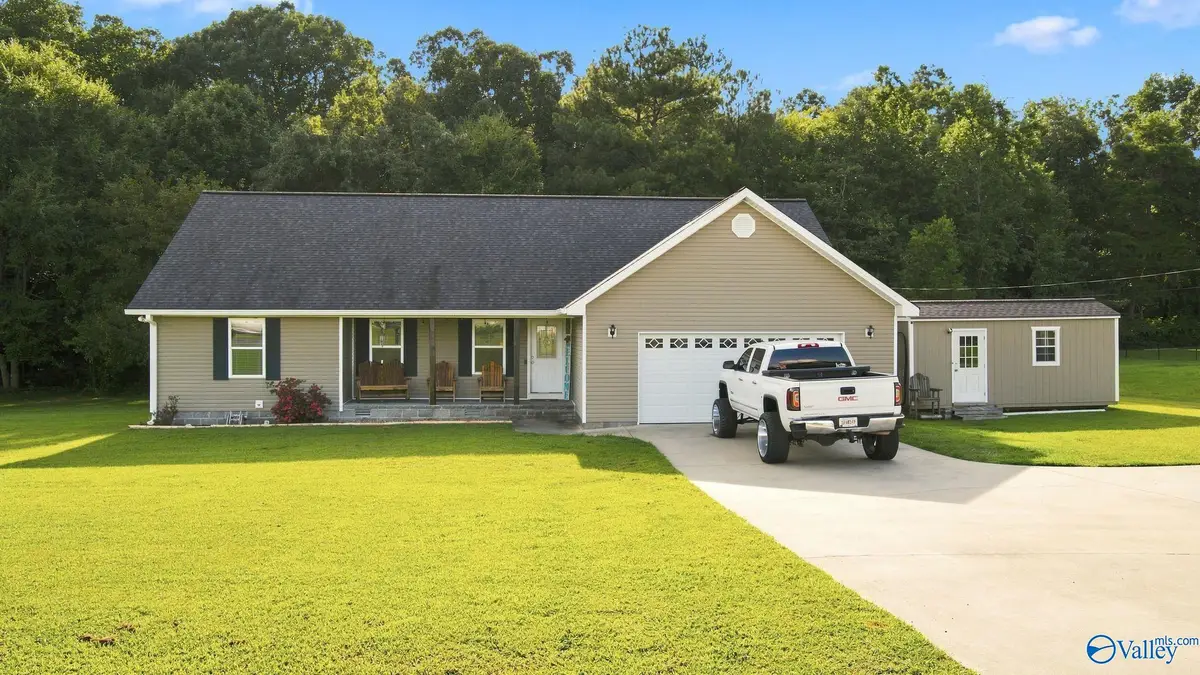 246 Craten Drive, Rainsville, AL 35986 - #1