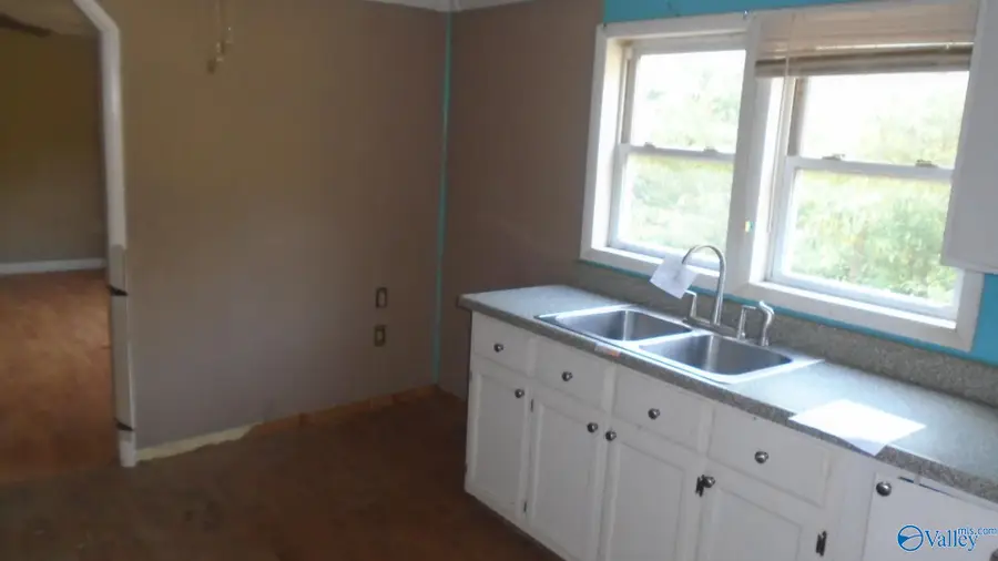1935 Coldwater Road, Anniston, AL 36201 - #2