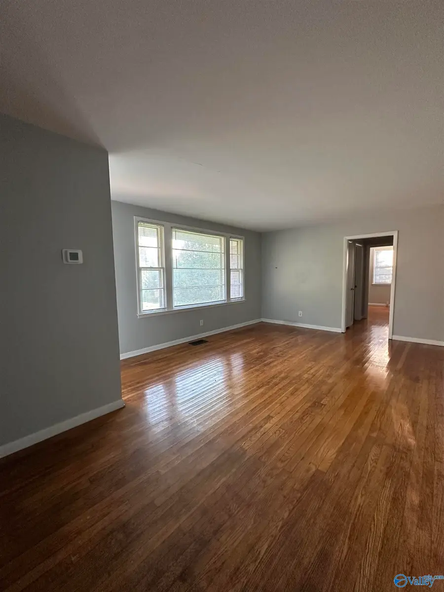 2220 Sullivan Road Nw, Huntsville, AL 35810 - #3