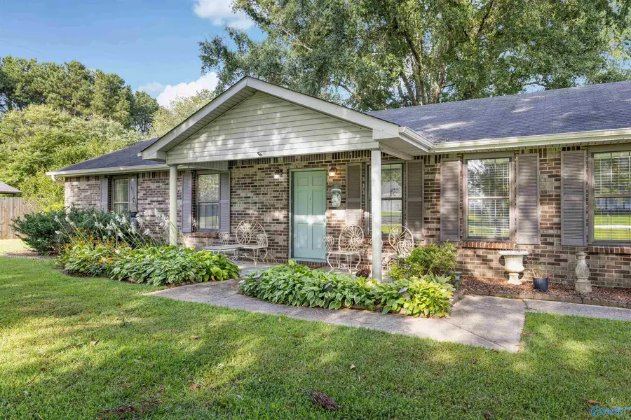 1861 New Center Road, Hartselle, AL 35640 - #3