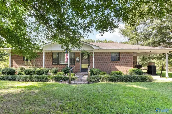 35 Prayer Barn Road, Hartselle, AL 35640