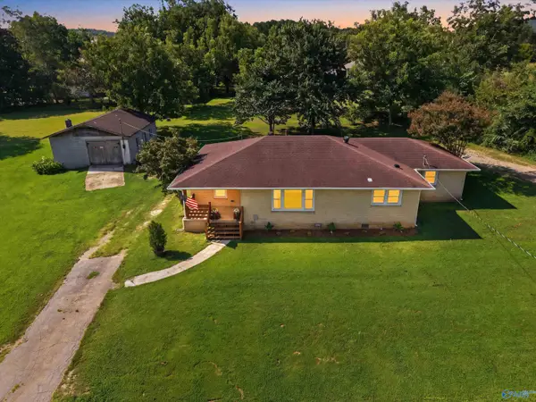 430 Johnson Avenue, New Hope, AL 35760