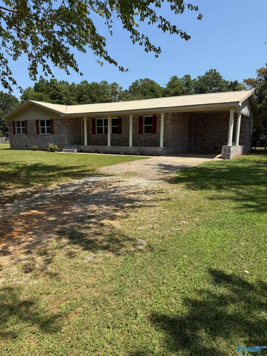 89 Woodland Avenue, Trinity, AL 35673 - #2