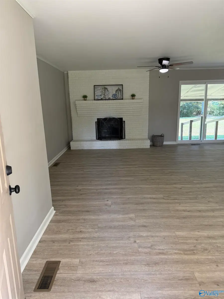 89 Woodland Avenue, Trinity, AL 35673 - #3