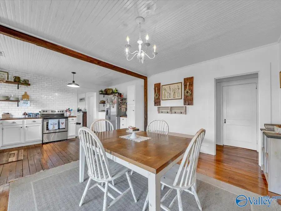 5408 County Road 28, Crossville, AL 35962 - #3