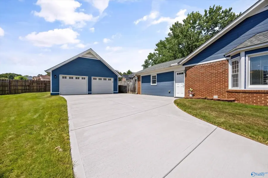 2520 Weatherstone Road, Huntsville, AL 35803 - #2