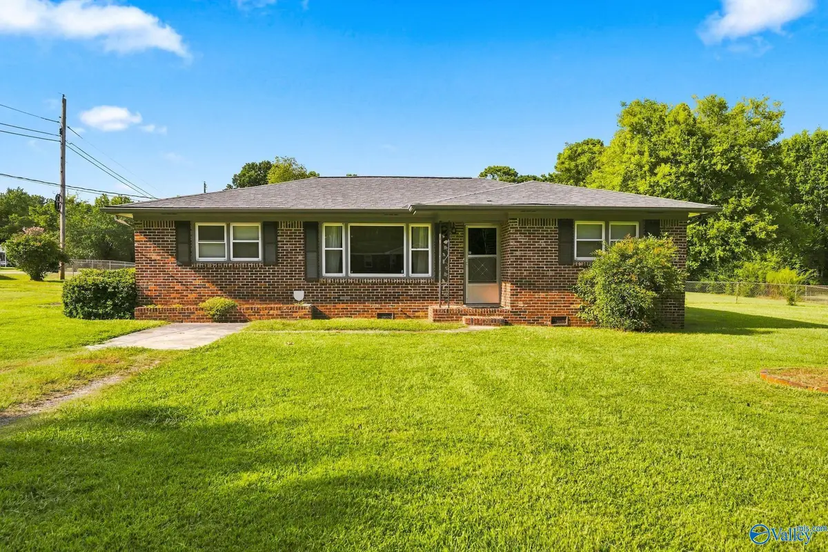141 Hamaker Street, Decatur, AL 35603 - #1