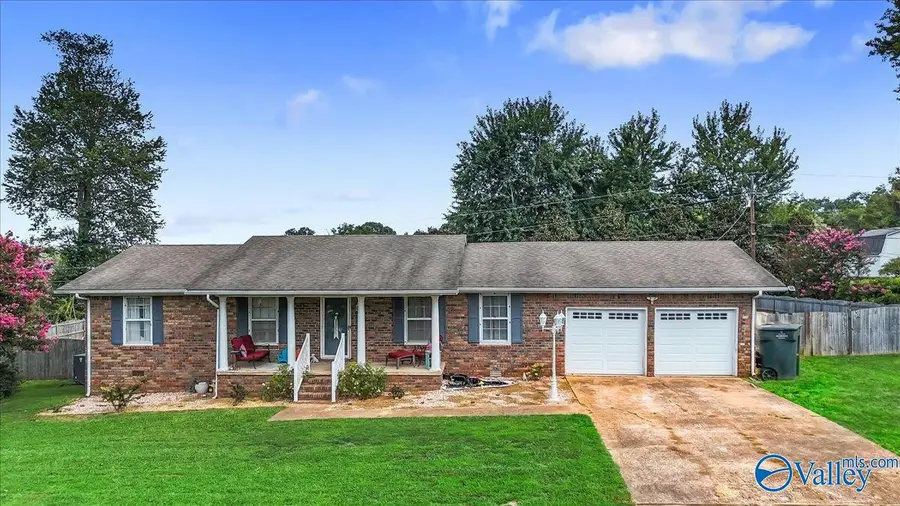 2008 Saxton Drive, Florence, AL 35630 - #2