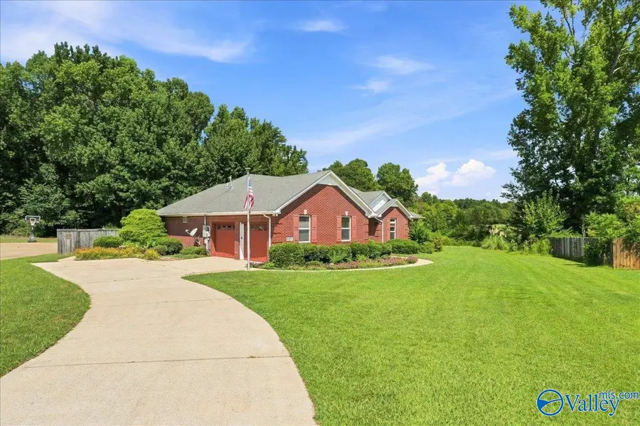 17207 Eunice Lane, Athens, AL 35613 - #3