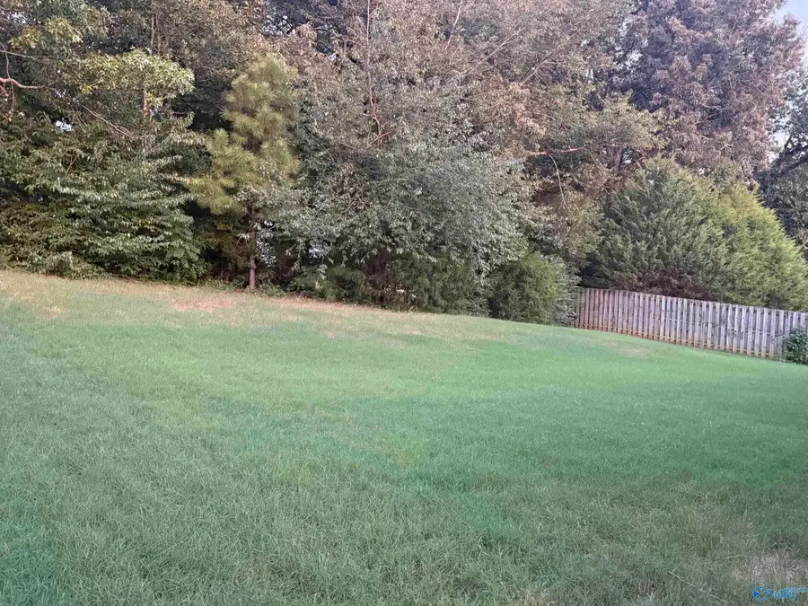7922 Gabriela Drive Nw, Huntsville, AL 35806 - #3