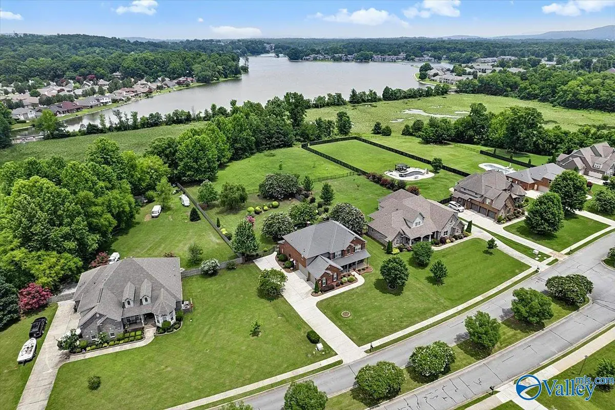 378 Natures Way, Huntsville, AL 35824 - #1