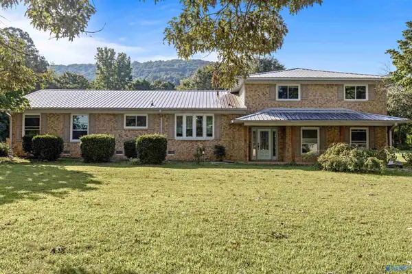 3399 Godfrey Avenue Ne, Fort Payne, AL 35967