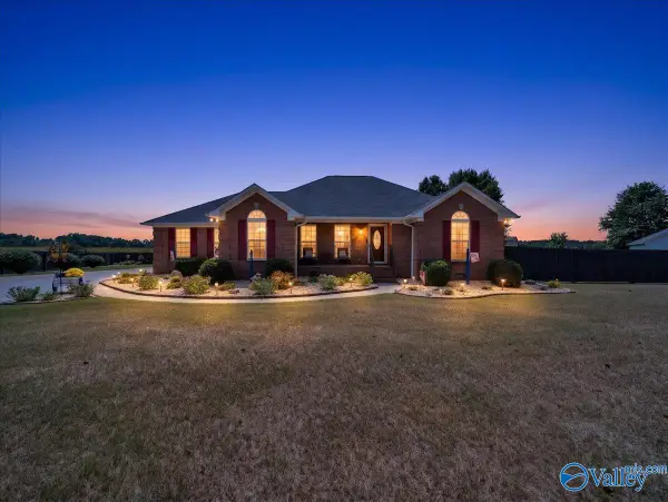 24795 Peety Lane, Athens, AL 35613