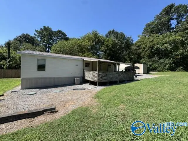 528 Warrenton Road, Guntersville, AL 35976 - #2