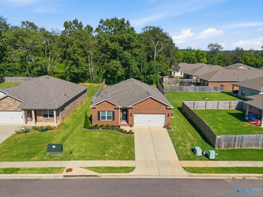 105 Branton Court, New Market, AL 35761 - #2