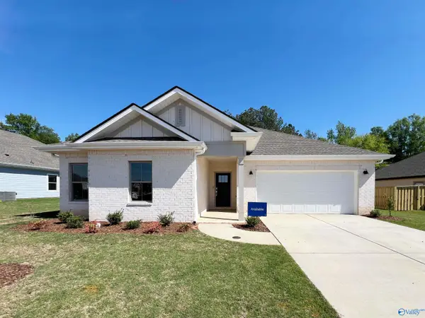7220 Maple Creek Drive Se, Owens Cross Roads, AL 35763