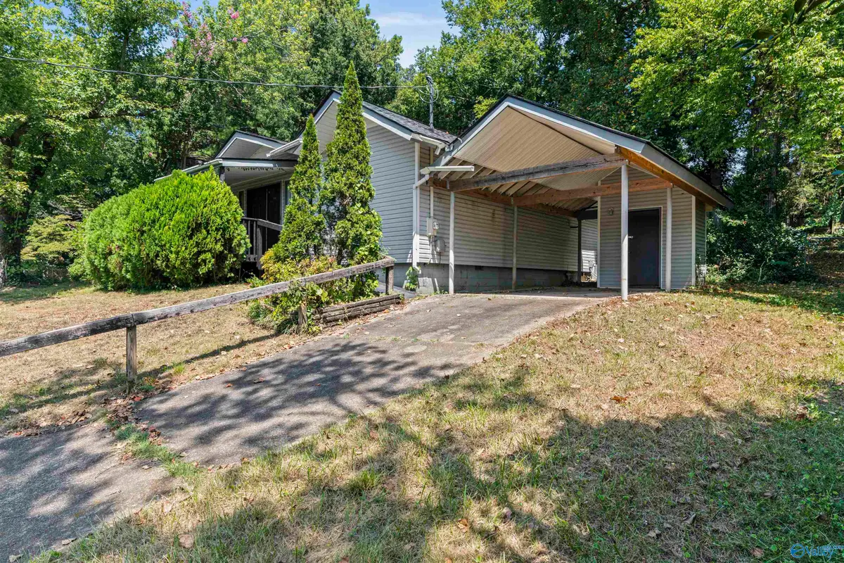 2712 Dry Creek Drive Nw, Huntsville, AL 35810 - #1