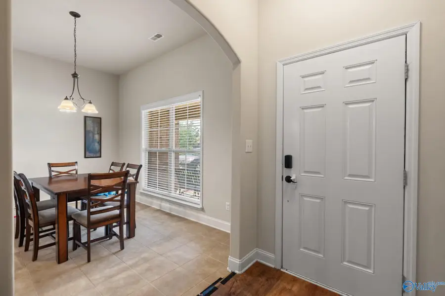 627 Summer Cove Circle Nw, Madison, AL 35757 - #3