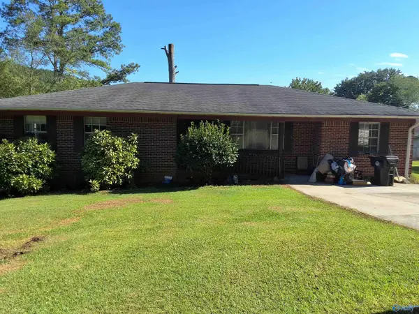 1111 Mountain Brook Drive, Gadsden, AL 35901
