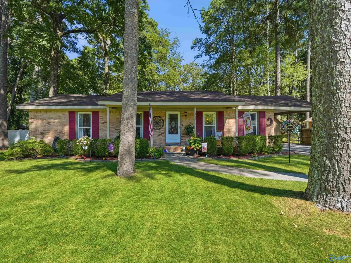 504 Hermitagewood Drive, Huntsville, AL 35806 - #1