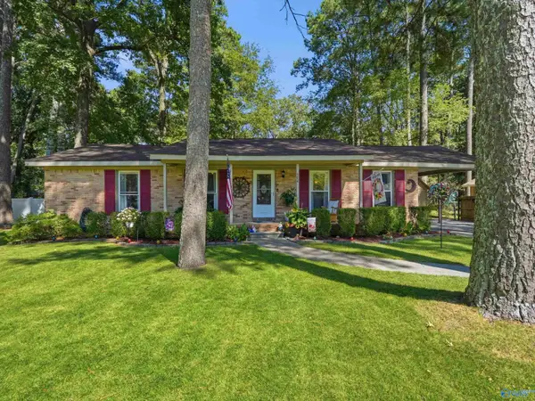 504 Hermitagewood Drive, Huntsville, AL 35806