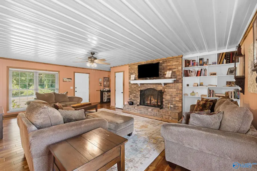 1507 Hickory Street, Albertville, AL 35950 - #3