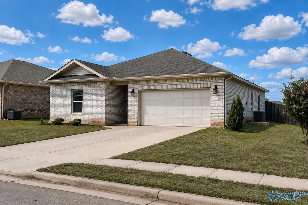 145 Kingsford Street, Meridianville, AL 35749 - #1
