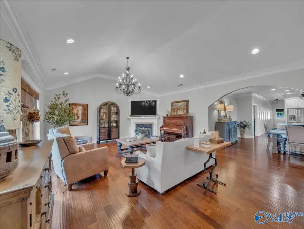 135 Jackson Way, Decatur, AL 35603