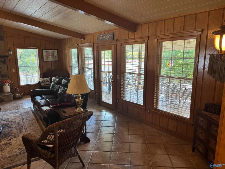 207 Mountainview Drive, Centre, AL 35960 - #3
