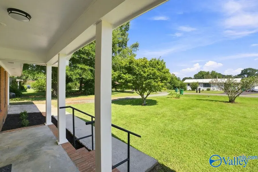 1205 Spruce Street Se, Hanceville, AL 35077 - #3