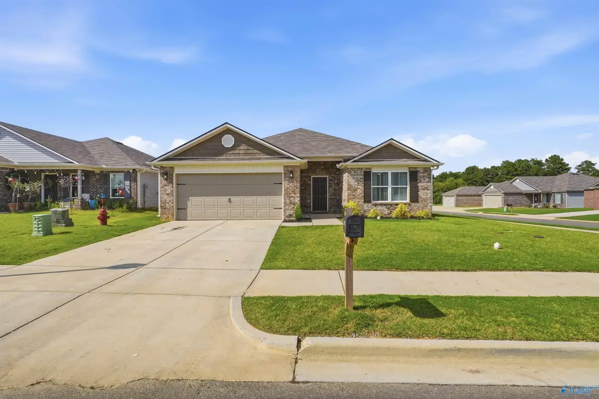 1643 Simmons Street Se, Cullman, AL 35055 - #1