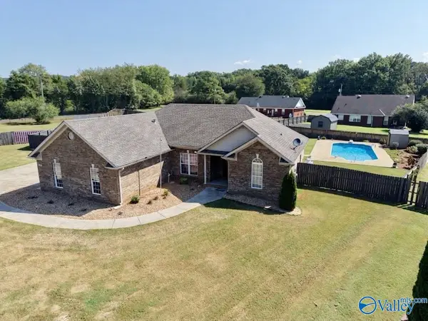233 Bonaire Drive, Huntsville, AL 35811