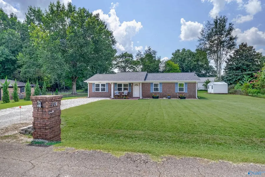 102 Cindy Drive, New Market, AL 35761 - #2