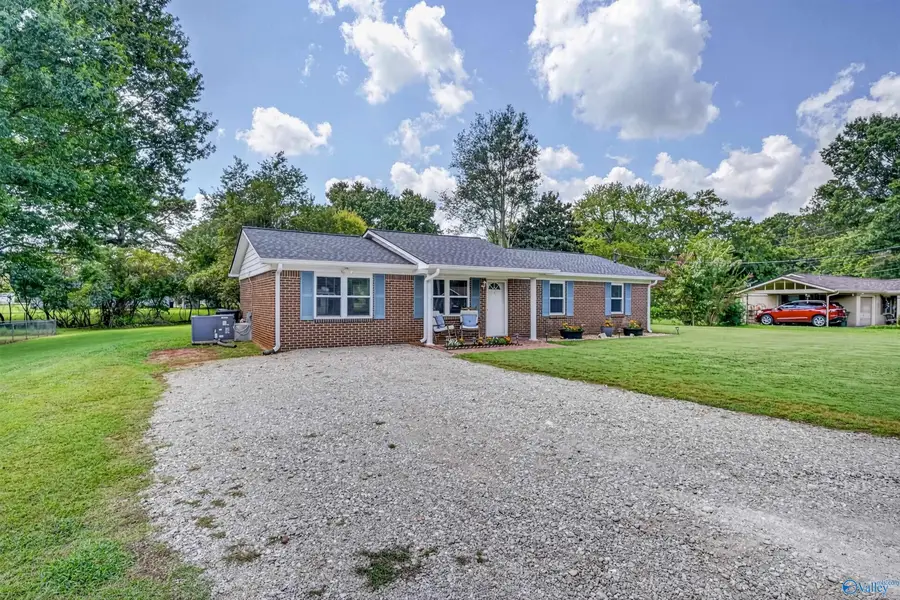 102 Cindy Drive, New Market, AL 35761 - #3