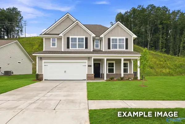126 Berry Cove Avenue, New Market, AL 35761